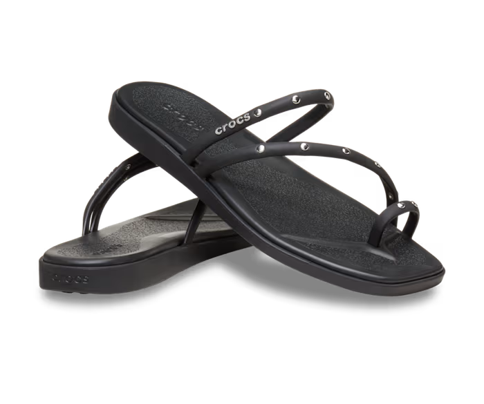 crocs-gallery-color:black; color:Black; alt:ALT110; file:211447_001-ALT110